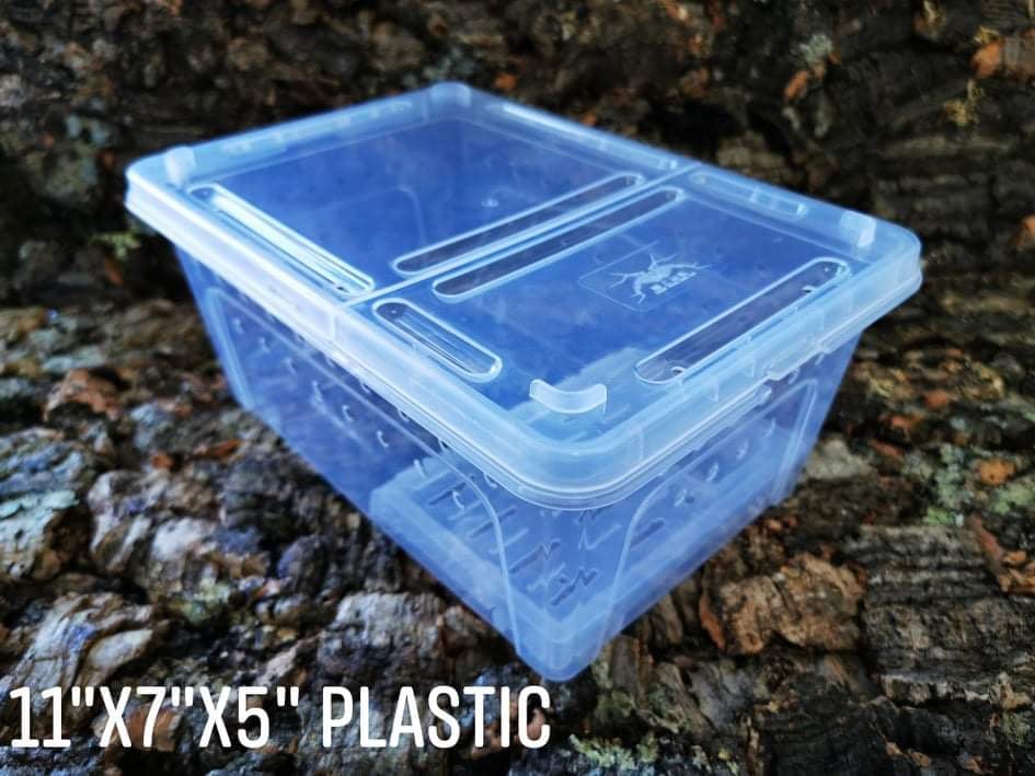 ReptiZoo - Hinged Lid Stackable Box -11x7x5 - Plastic ReptiZoo - Hinged Lid Stackable Box -11x7x5 - Plastic