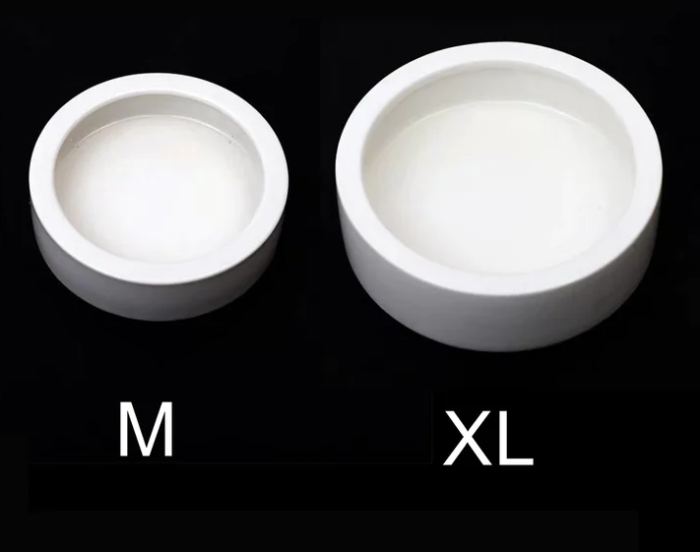 RZ - Worm Dish -Medium